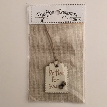 ''KNITTED FOR YOU''  YAZILI AHŞAP ETİKET