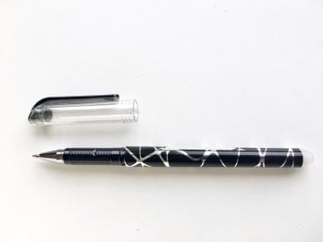 BIA ISI İLE UÇAN TEKSTİL KALEMİ-SİYAH